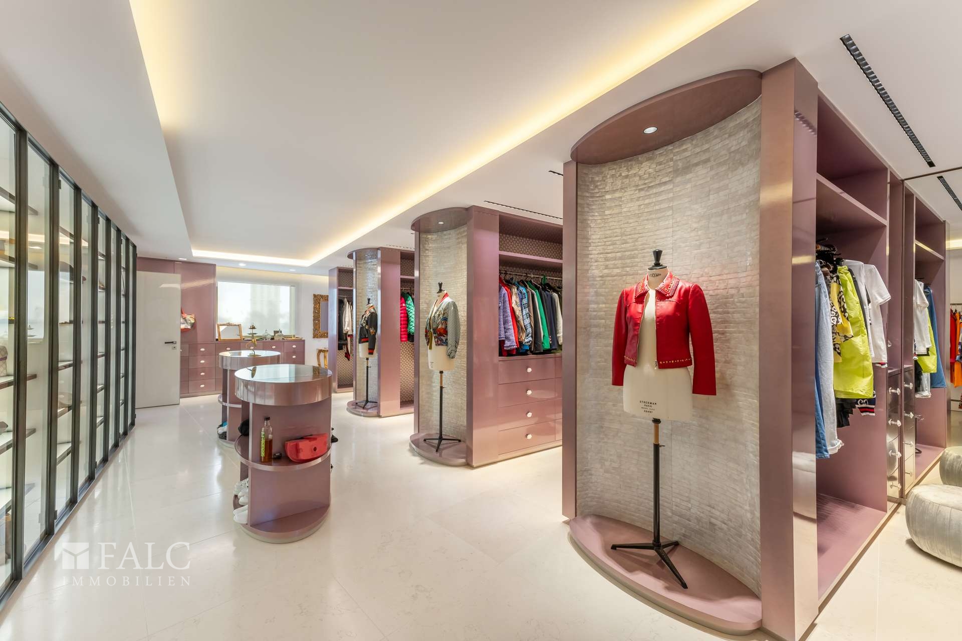 Dressing room 